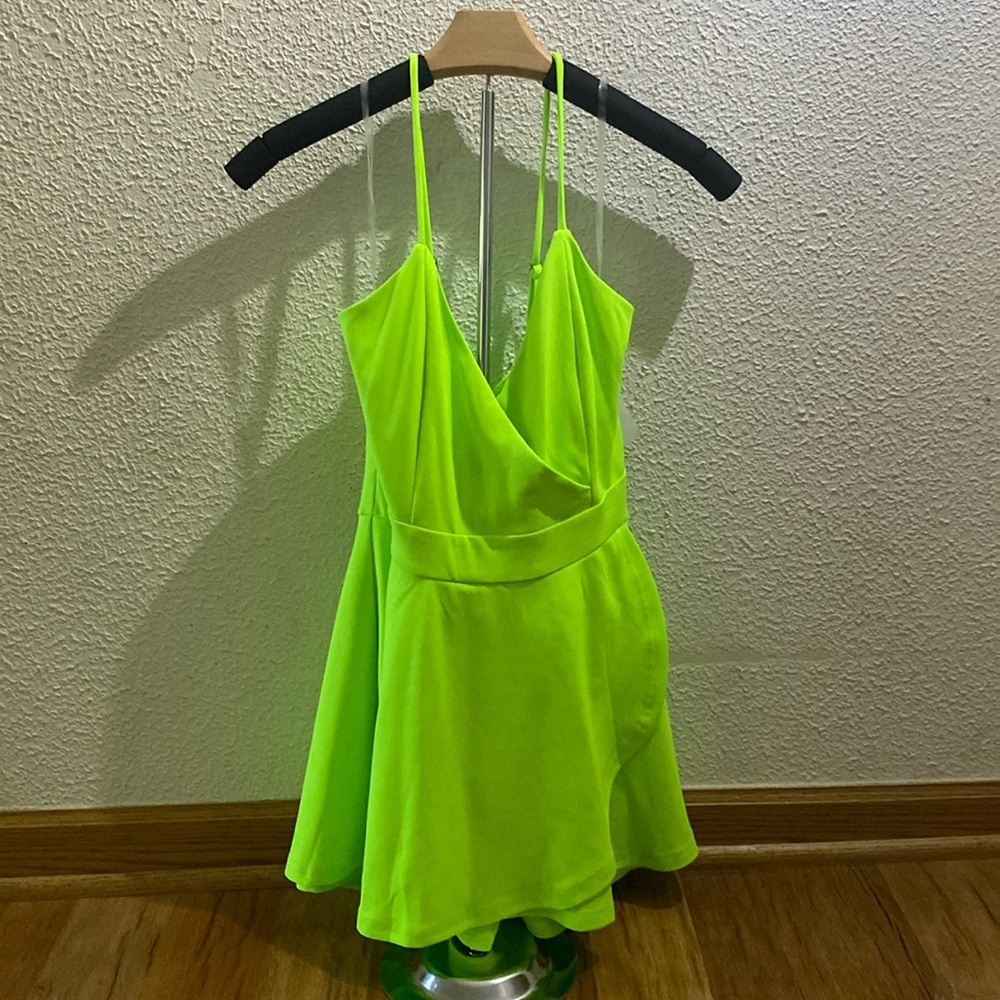 Akira Medium Green Romper